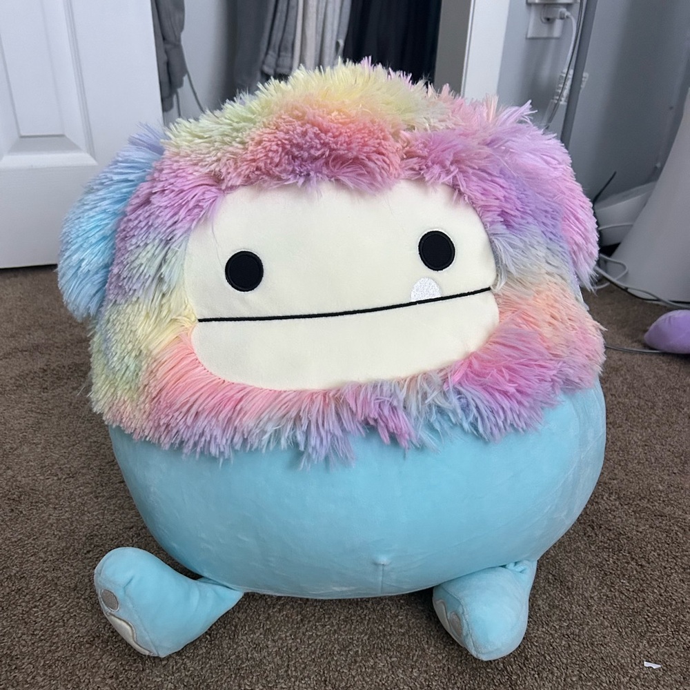 Bigfoot 16 inch squishmallow , new with tags